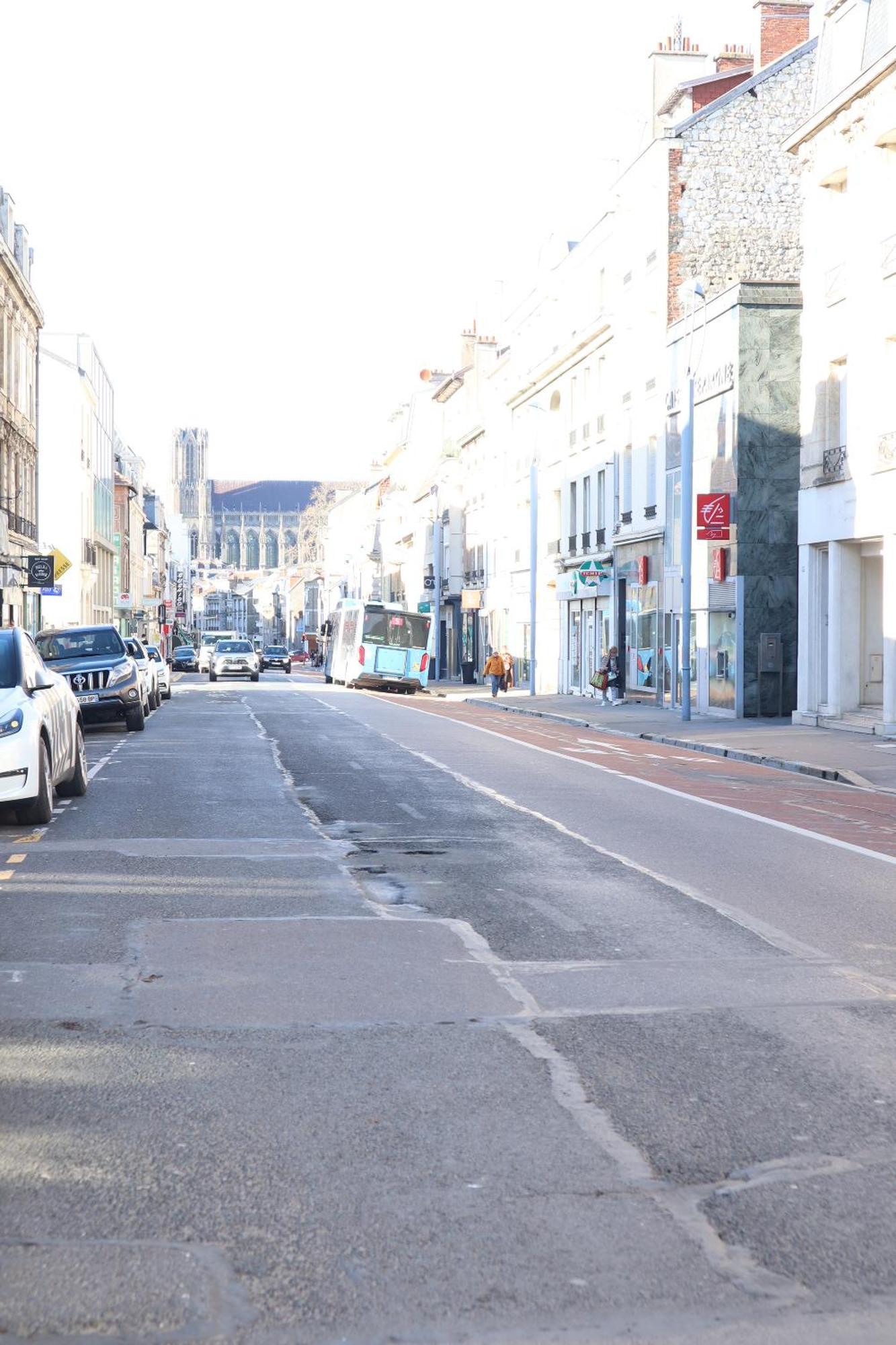 Pauline'S Home Gambetta - Proche Cathedrale - Calme 兰斯 外观 照片